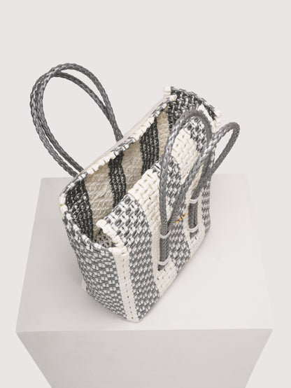 Closeweave Wire Basket - White & Silver